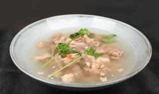 清汤炖羊肉的正确方法 清炖羊肉汤的做法
